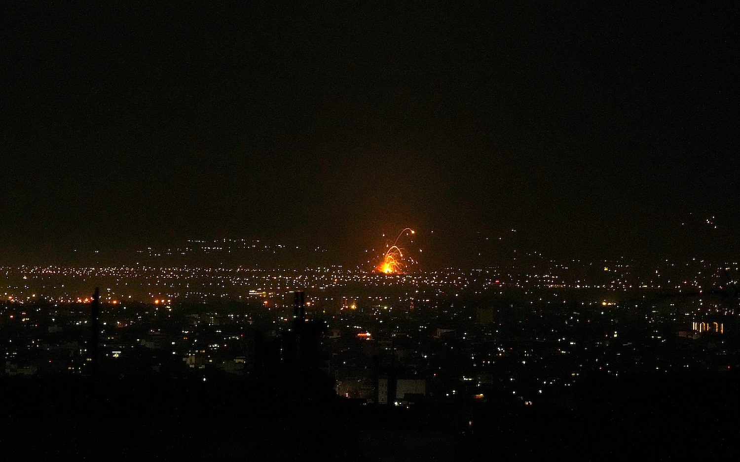 1 Iran AP