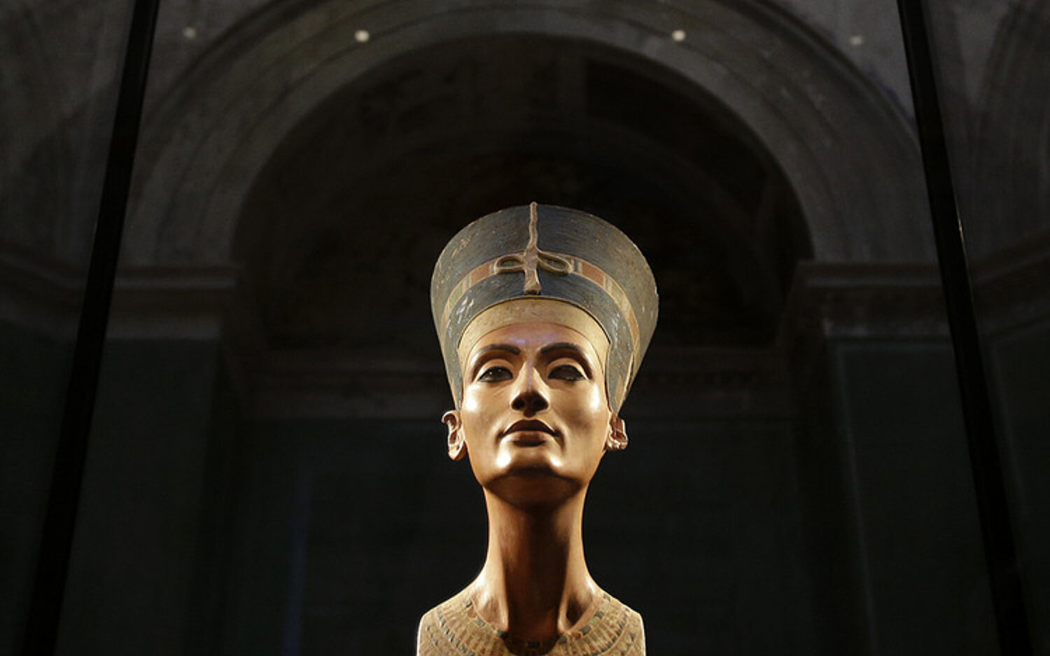 2 Nefertiti 750x500