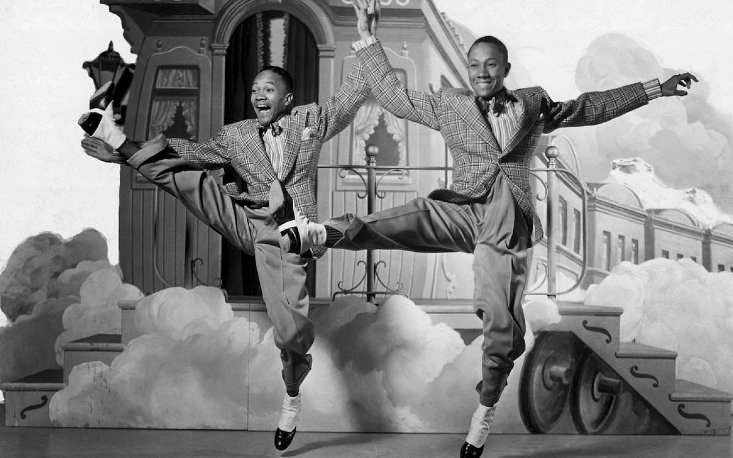 2 Nicholas Brothers LOC t