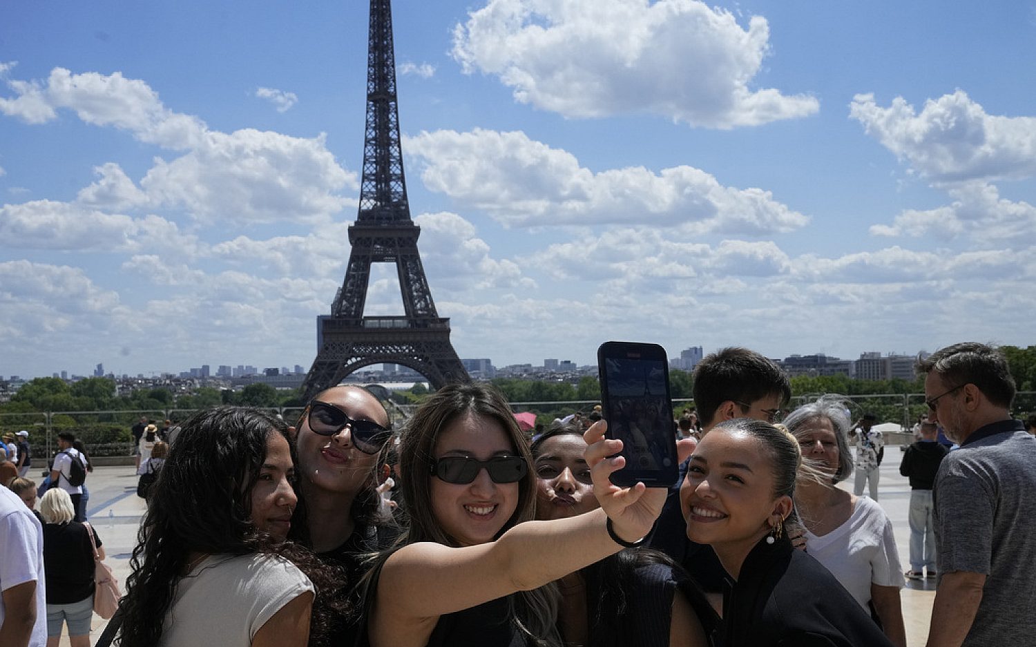 3 Tourism AP