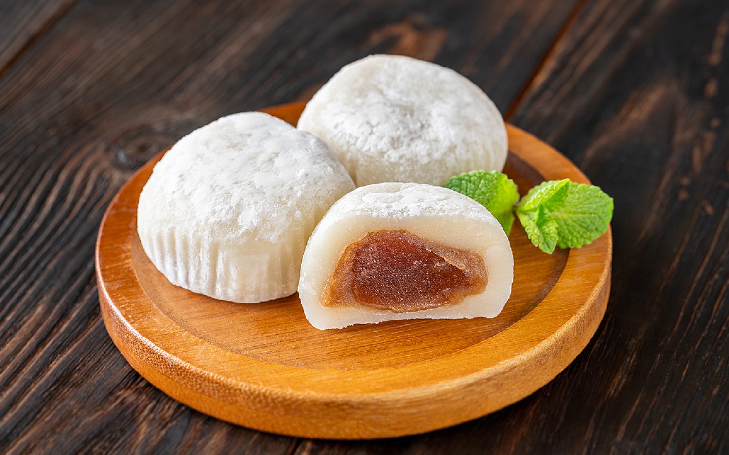 3 foreign desserts Envato