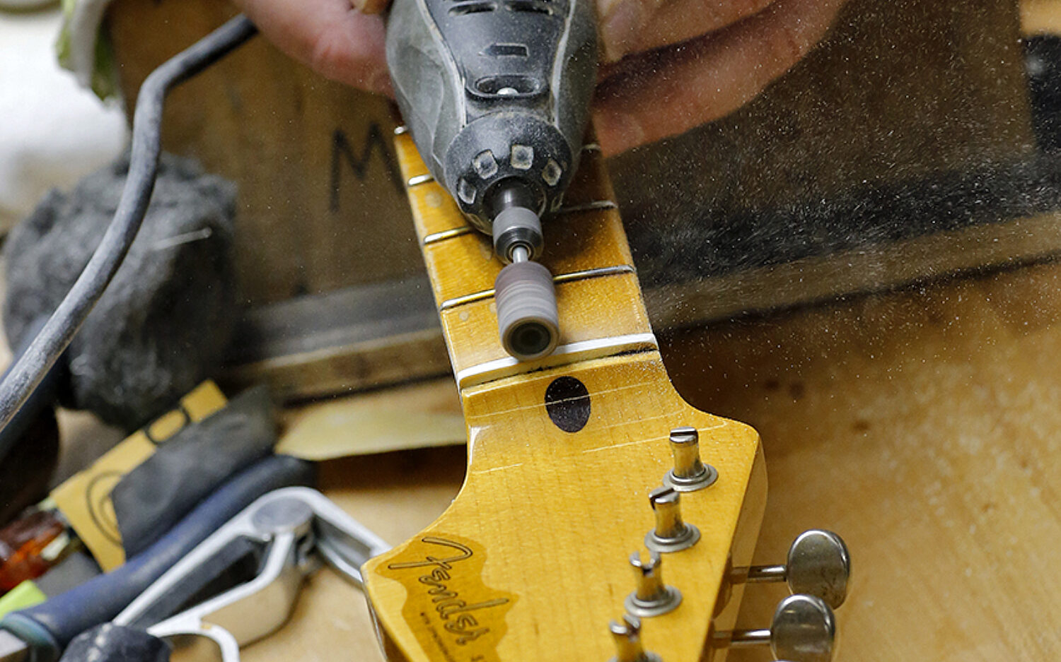 6 Stratocaster