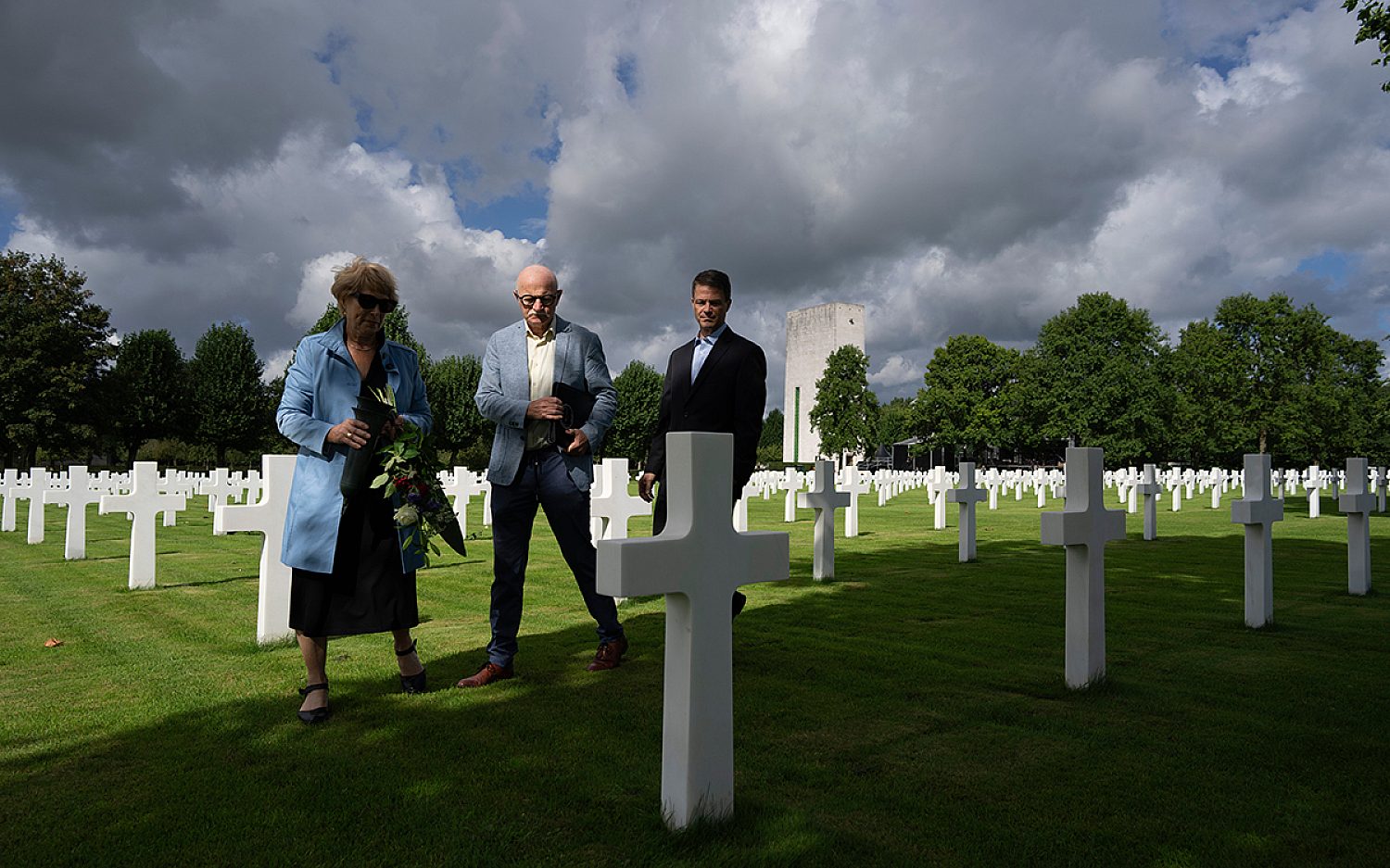 8 wwii vignettes AP