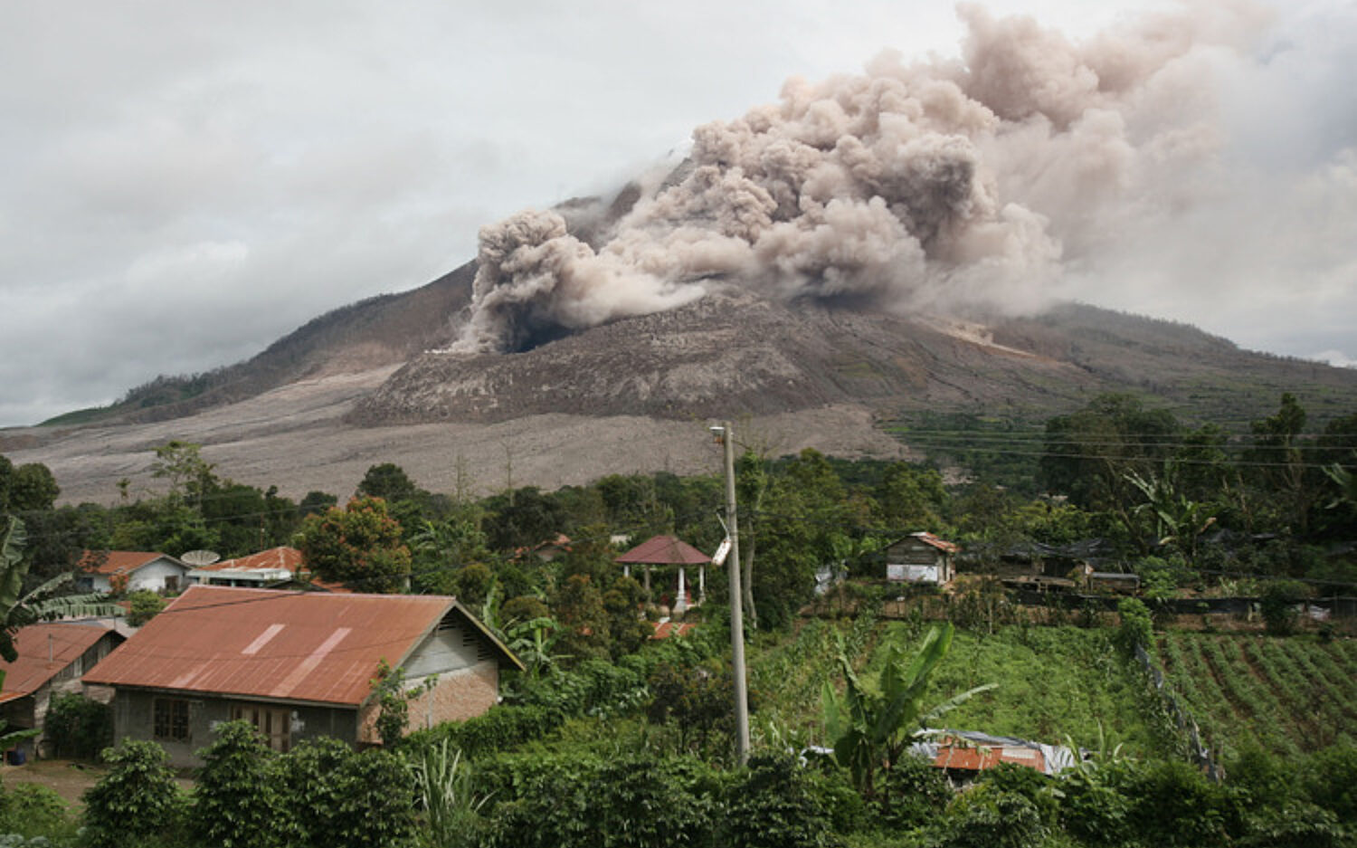 Indonesia20 Volcano Kolz 750x508