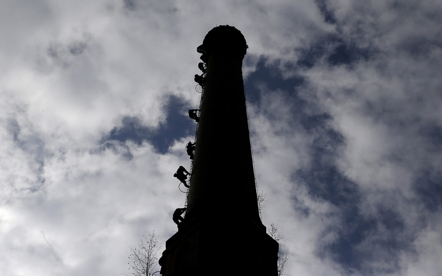 PJO505 chimneyclimbers 0