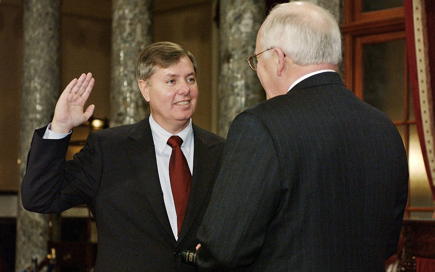 T3 Lindsey Graham obit